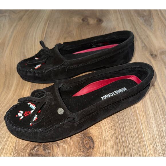 Minnetonka Black Thunderbird Beaded Moccasins - size 7 - E19 - Picture 2 of 8